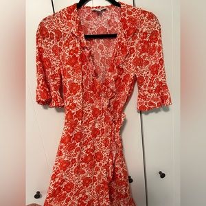 Floral Topshop wrap dress. Size 4.